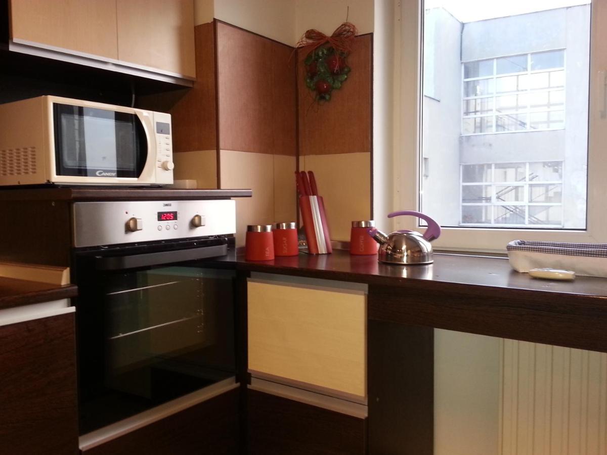 Apartment 3 Rooms Elegant Bucharest Exterior photo