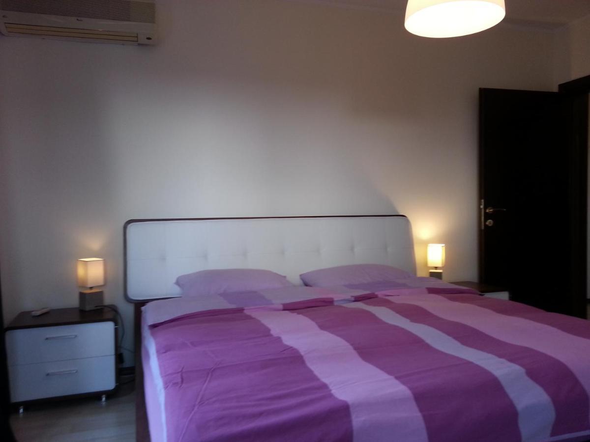 Apartment 3 Rooms Elegant Bucharest Exterior photo